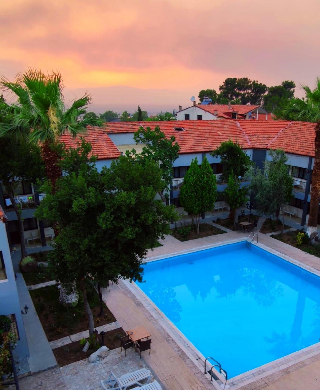 Artemis Yoeruek Otel Old Town Pamukkale Eksteriør bilde